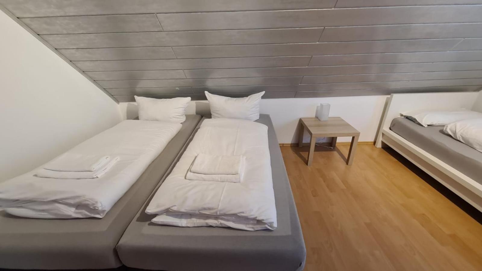 Schlafzimmer 1 Mit Top Aussicht Ueber Weilstetten Balingen Dış mekan fotoğraf