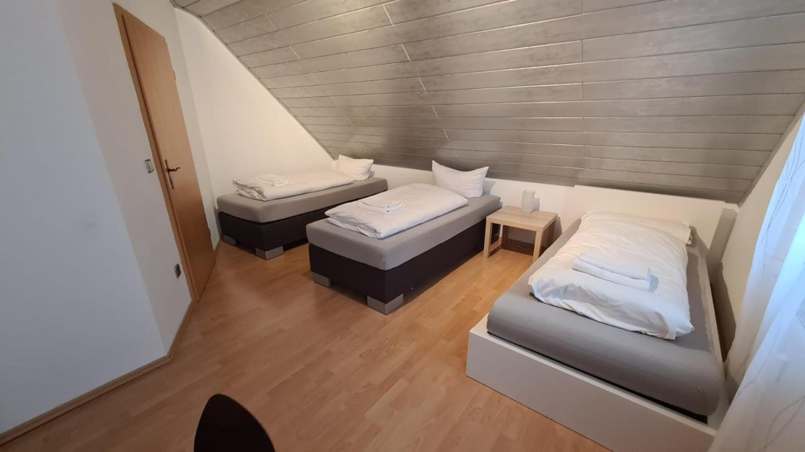 Schlafzimmer 1 Mit Top Aussicht Ueber Weilstetten Balingen Dış mekan fotoğraf