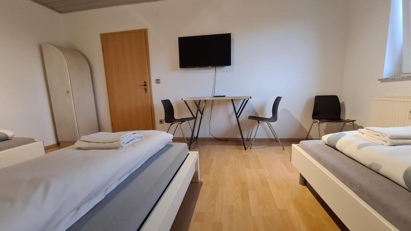 Schlafzimmer 1 Mit Top Aussicht Ueber Weilstetten Balingen Dış mekan fotoğraf