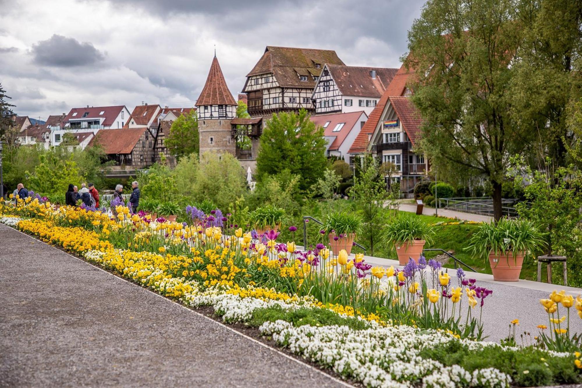 Schlafzimmer 1 Mit Top Aussicht Ueber Weilstetten Balingen Dış mekan fotoğraf